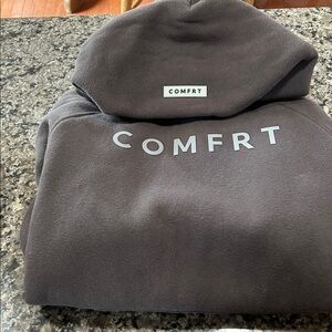 COMFRT  Hoodie